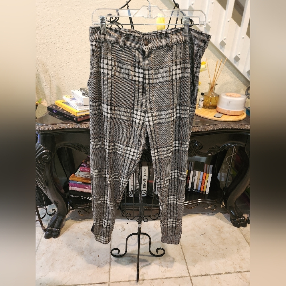 Zara pants size L